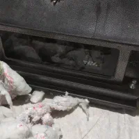 بخاری سالم و ورق سنگین|بخاری، هیتر، شومینه|قم, قلعه کامکار|دیوار