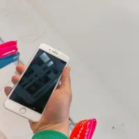 آیفون256 8 plusتمیزدر...حدنوهمراه هدیه|موبایل|قم, عربستان|دیوار