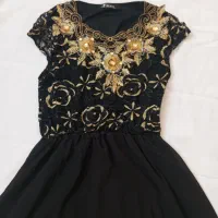 تعدادی لباس مجلسی|لباس|ساوه, |دیوار