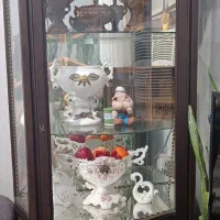 بوفه محکم وسالم تکی ی تومن با ظرفها دوتومن|بوفه، ویترین، کنسول|دزفول, |دیوار