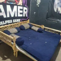 تخت چوبی سنتی