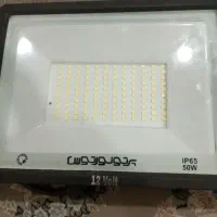 پرژکتور 12ولت 50وات سیار|لامپ و چراغ|سنندج, |دیوار