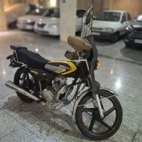 هندا ۱۲۵ احسان مدل ۱۴۰۰ بسیار سالم و کم کارکرد|موتورسیکلت|تهران, منیریه|دیوار