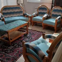 مبل با چوب نرات و پارچه کاملا سالم|مبلمان خانگی و میز عسلی|رشت, چله خانه|دیوار