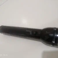 چراغ قوه فقط باطریش تموم شده باطری میخاد نو هستش|کوهنوردی و کمپینگ|اهواز, کیان اباد|دیوار