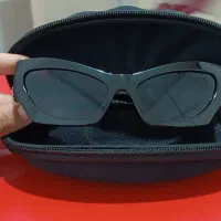 عینک نو استفاده نشده