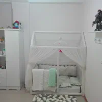 تخت چوبی نوزاد طرح کلبه سفارشی