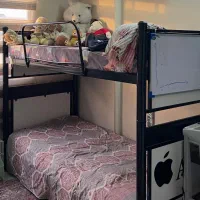 تخت دو طبقه