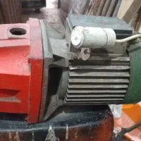 دو عدد پمپ آب