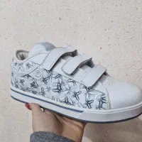 کتونی اورجینال سایز40