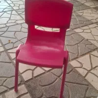 صندلی کودک در حد نو