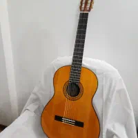 گیتار یاماها c70