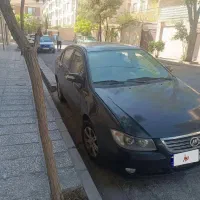 لیفان ۶۲۰ مشکی