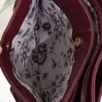 کیف|کیف، کفش، کمربند|نهاوند, |دیوار