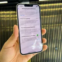 آیفون۱۳ به شدت تمیز|موبایل|اصفهان, بهارستان|دیوار