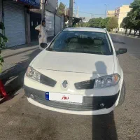 مگان مدل۸۷ ۱۶۰۰دنده ای سفید