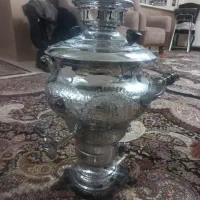 بیا بگیرش و چای لب سوز باهاش بخور