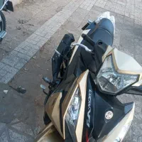 لاکی۱۸۵