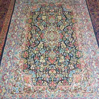 دو عدد قالی ۶ متری دستباف کرمان
