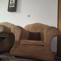 مبل هفت نفره محک پنج ماه هست پارچه اش را عوض کردم