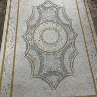 فرش ۴متری و یک و نیم‌ متری سالم
