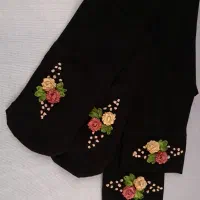 جوراب و ساق دست روبان دوزی شده