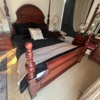 سرویس تخت چوبی و میز آرایش دو نفره