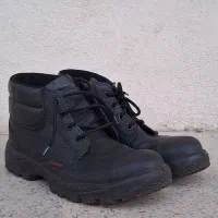 کفش ایمنی نگهبان سایز ۴۶