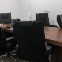 مبل اداری مشکی چرم