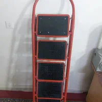 نردبان تاشو