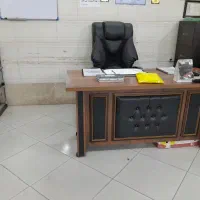 میز و صندلی و فایل