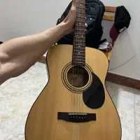 گیتار آکوستیک کورت