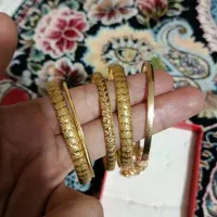 200 بالا تابلو