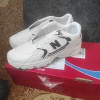 کفش نیو بالانس سفید ۴۰