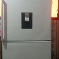یخچال دو درماندانا