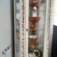 بوفه تمیز ودر حد نو