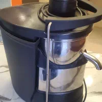 آبمیوه‌گیری سانتوس ۵۰ فرانسه