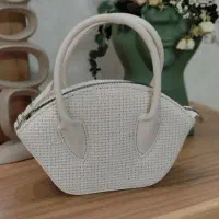 فروش کیف زنانه ودخترانه