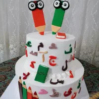 کیک خانگی با کمترین قیمت ویژه جشن مدارس