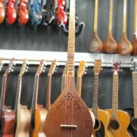 سه تار دلنواز گالری موسیقی آرتیا