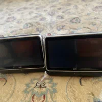 دو عدد مانیتور پشت‌صندلی خودرو در حد آکبند