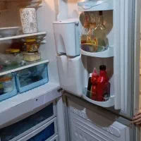 یخچال مدل شاهین دو درب بالا یخچال پایین فریزر|یخچال و فریزر|قدس, شهر‌قدس|دیوار