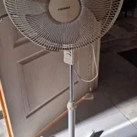 پنکه ایستاده