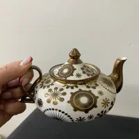 قوری طرح دار شیک