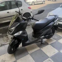 sym j200