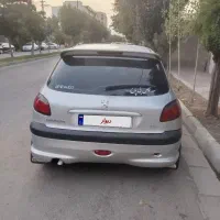 ۲۰۶