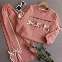 لباس بچگانه|کفش و لباس بچه|کبودرآهنگ, |دیوار