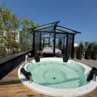 ویلا استخر دار نوساز با کلبه شیشه ای