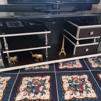 زیر تلویزیون