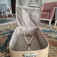 چمدان چرخ دار سالم|کیف، کفش، کمربند|کهریزک, |دیوار